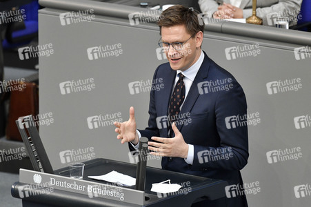 225. Sitzung des Deutschen Bundestages in Berlin