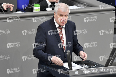 225. Sitzung des Deutschen Bundestages in Berlin