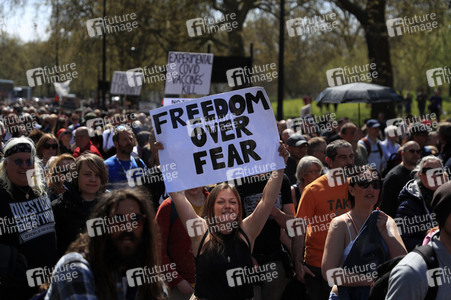 Corona-Demo in London
