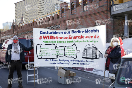 Aktion der IG-Metall 'Gleiche Arbeit - gleicher Lohn' in Berlin
