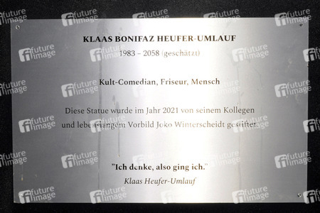 Klaas Heufer-Umlauf Statue in Berlin