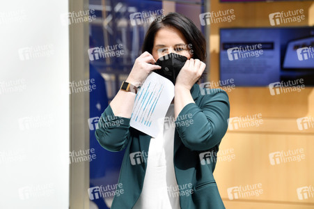 Pressestatement mit Annalena Baerbock in Berlin