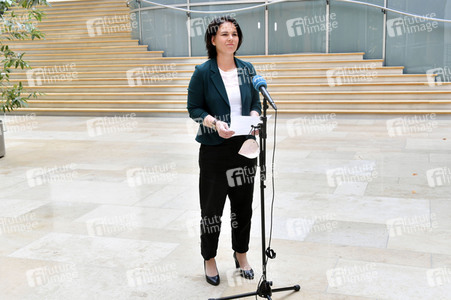 Pressestatement mit Annalena Baerbock in Berlin