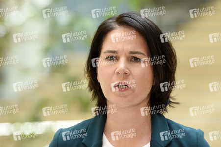 Pressestatement mit Annalena Baerbock in Berlin