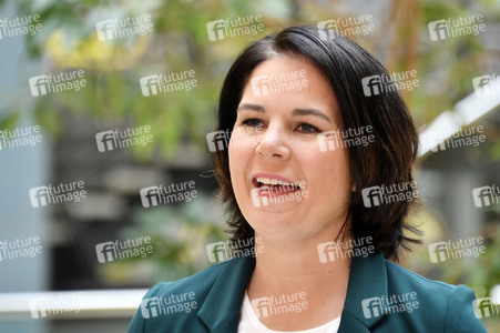 Pressestatement mit Annalena Baerbock in Berlin