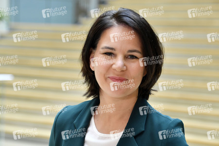 Pressestatement mit Annalena Baerbock in Berlin