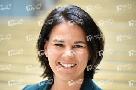 Pressestatement mit Annalena Baerbock in Berlin