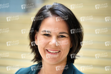 Pressestatement mit Annalena Baerbock in Berlin