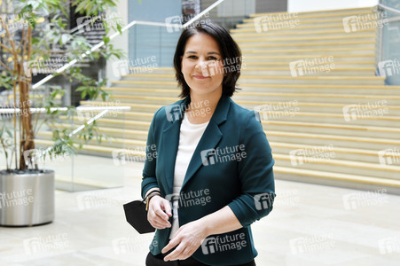 Pressestatement mit Annalena Baerbock in Berlin