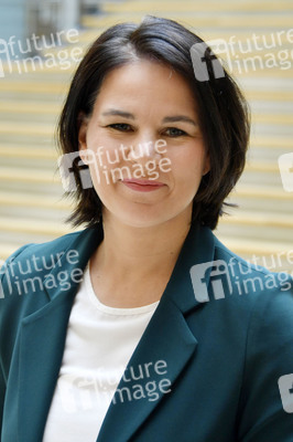 Pressestatement mit Annalena Baerbock in Berlin