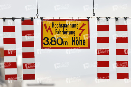 Symbolfoto Maximale Duchfahrtshöhe