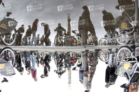 Fahrraddemo zum 1. Mai in Berlin