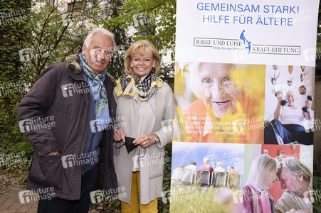 Aktion 'Paukenschlag gegen die Einsamkeit' in München