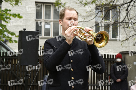Aktion 'Paukenschlag gegen die Einsamkeit' in München