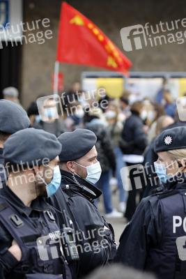Demo 'Düsseldorf stellt sich quer' in Düsseldorf
