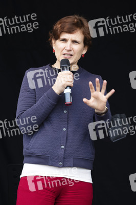 1. Mai Kundgebung der Partei Die Linke in Dresden