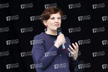 1. Mai Kundgebung der Partei Die Linke in Dresden