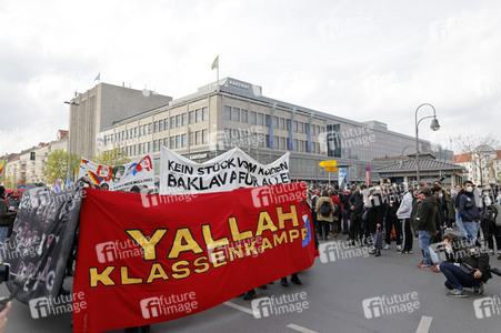 Revolutionäre 1. Mai Demo in Berlin