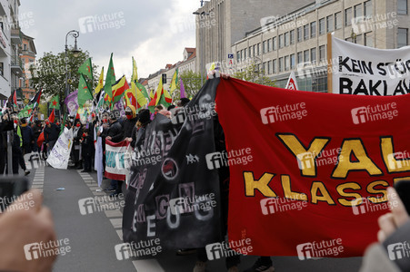 Revolutionäre 1. Mai Demo in Berlin