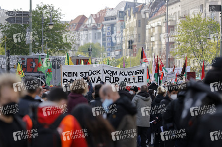 Revolutionäre 1. Mai Demo in Berlin