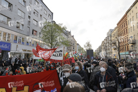 Revolutionäre 1. Mai Demo in Berlin