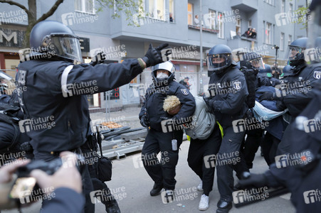Revolutionäre 1. Mai Demo in Berlin