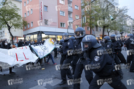 Revolutionäre 1. Mai Demo in Berlin