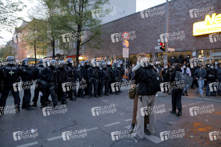 Revolutionäre 1. Mai Demo in Berlin