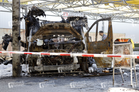 Willi Herrens abgebrannter Foodtruck in Frechen