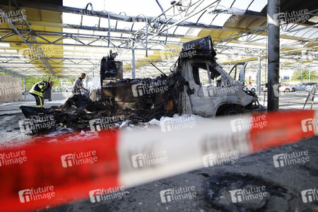 Willi Herrens abgebrannter Foodtruck in Frechen