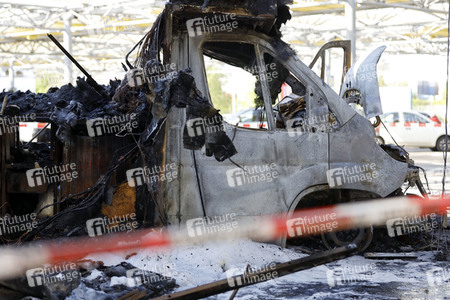 Willi Herrens abgebrannter Foodtruck in Frechen