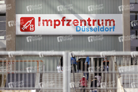 Symbolfoto Impfzentrum Düsseldorf