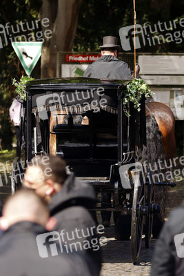Trauerfeier für Willi Herren in Köln