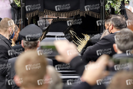 Trauerfeier für Willi Herren in Köln