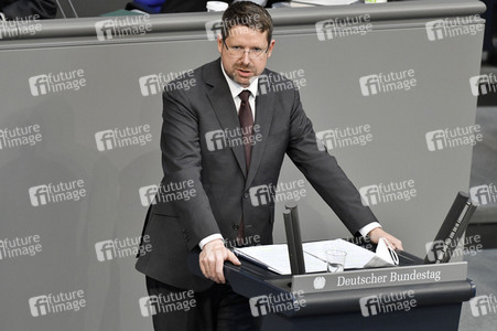 227. Sitzung des Deutschen Bundestages in Berlin