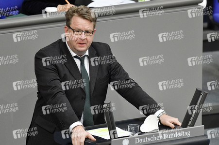 227. Sitzung des Deutschen Bundestages in Berlin