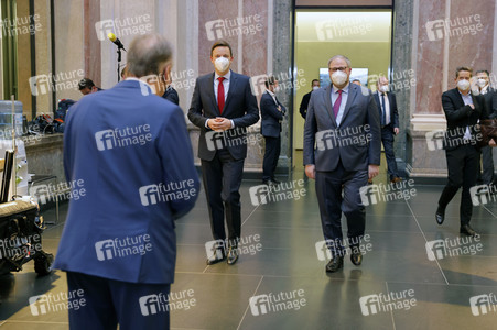 Fototermin mit Ronan Le Gleut im Bundesrat in Berlin