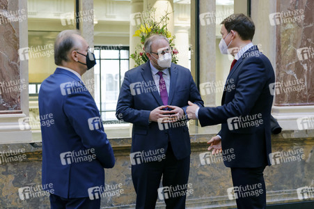 Fototermin mit Ronan Le Gleut im Bundesrat in Berlin