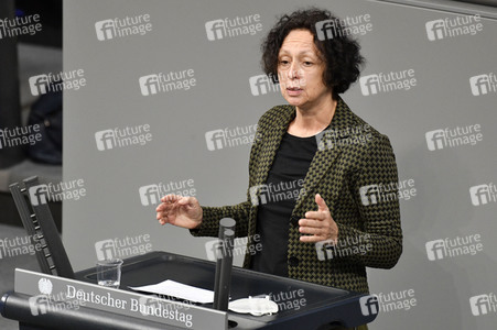 228. Sitzung des Deutschen Bundestages in Berlin