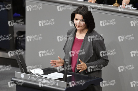 228. Sitzung des Deutschen Bundestages in Berlin