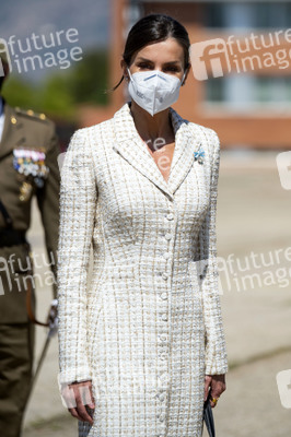 Nationalflaggenübergabe an die ACAVIET in Colmenar Viejo