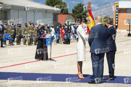 Nationalflaggenübergabe an die ACAVIET in Colmenar Viejo