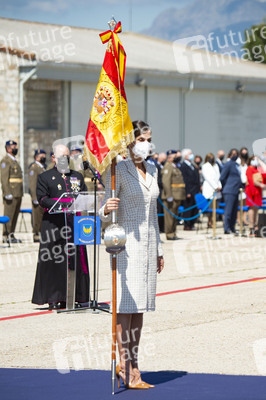 Nationalflaggenübergabe an die ACAVIET in Colmenar Viejo