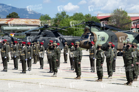 Nationalflaggenübergabe an die ACAVIET in Colmenar Viejo