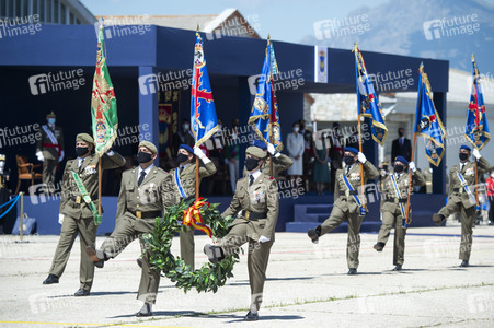 Nationalflaggenübergabe an die ACAVIET in Colmenar Viejo