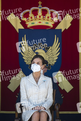 Nationalflaggenübergabe an die ACAVIET in Colmenar Viejo