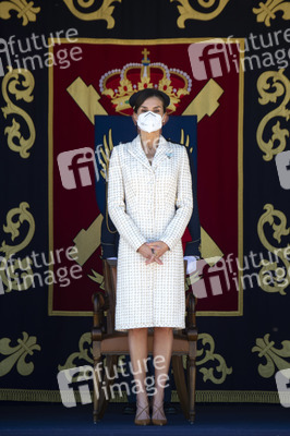 Nationalflaggenübergabe an die ACAVIET in Colmenar Viejo