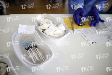 Sonderimpfaktion in der Ditib Moschee in Köln