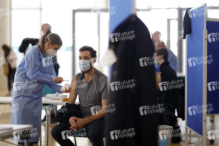 Sonderimpfaktion in der Ditib Moschee in Köln