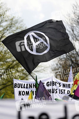Demo gegen Gewaltübergriffe durch Polizisten in Berlin